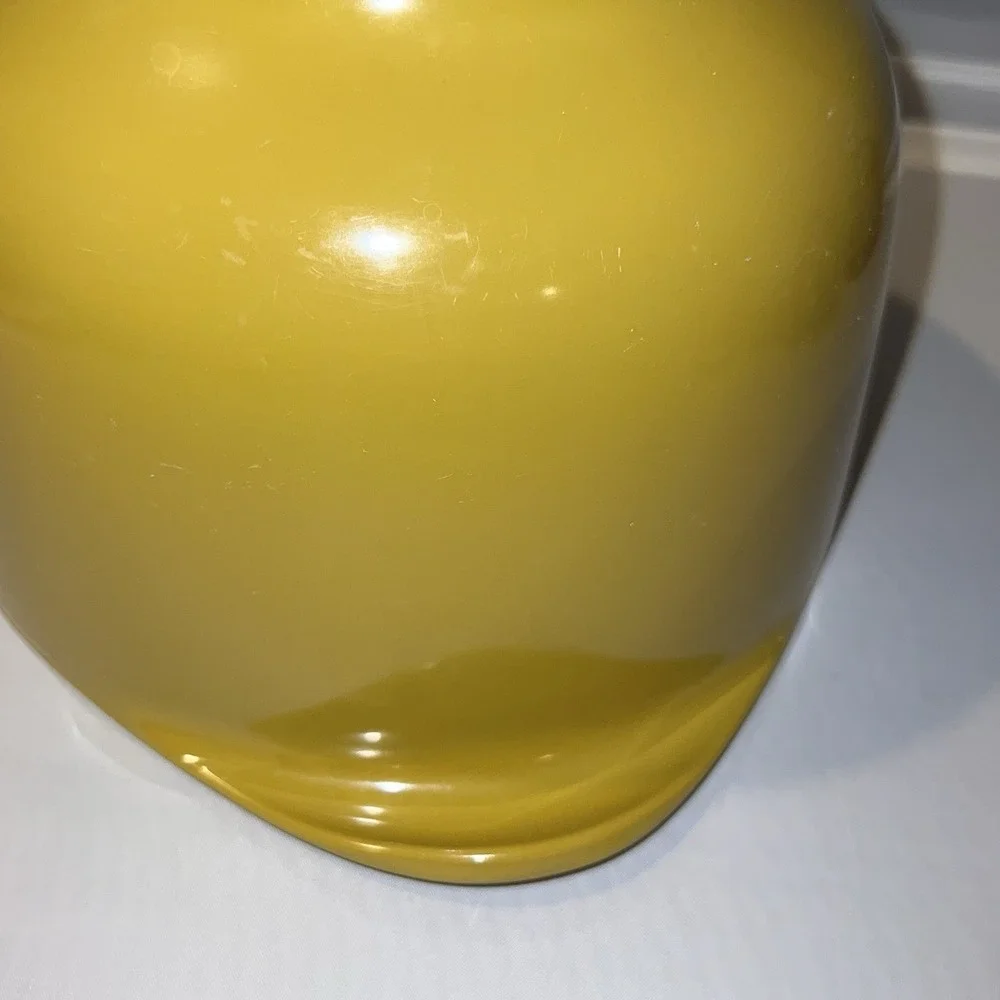 Vintage ROSTI Mepal Mixing Bowl In Yellow Gold Melamine 2 Liter DENMARK Spout